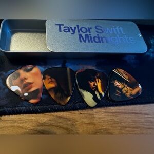 Brand New IN HAND Taylor Swift Midnights
Authentic Guitar Picks Set